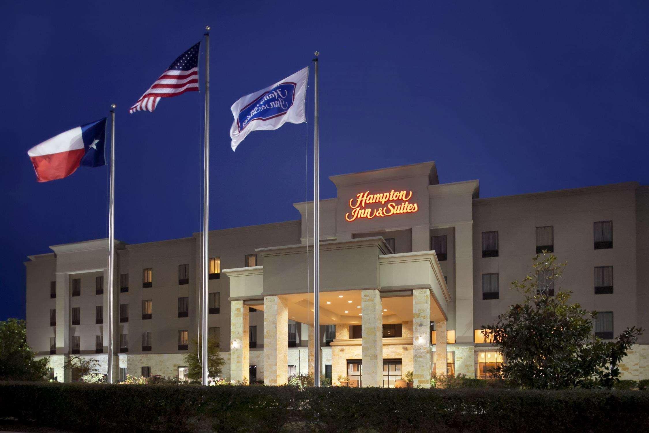 Hampton Inn & Suites Conroe I 45 North Exterior photo