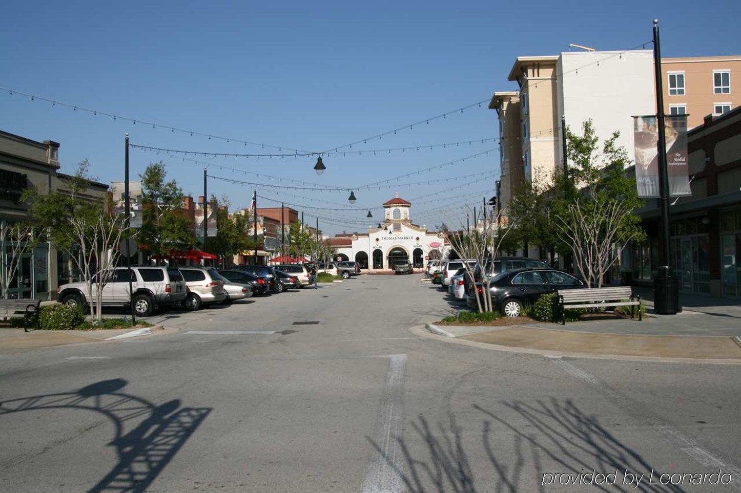 Hampton Inn & Suites Conroe I 45 North Amenities photo