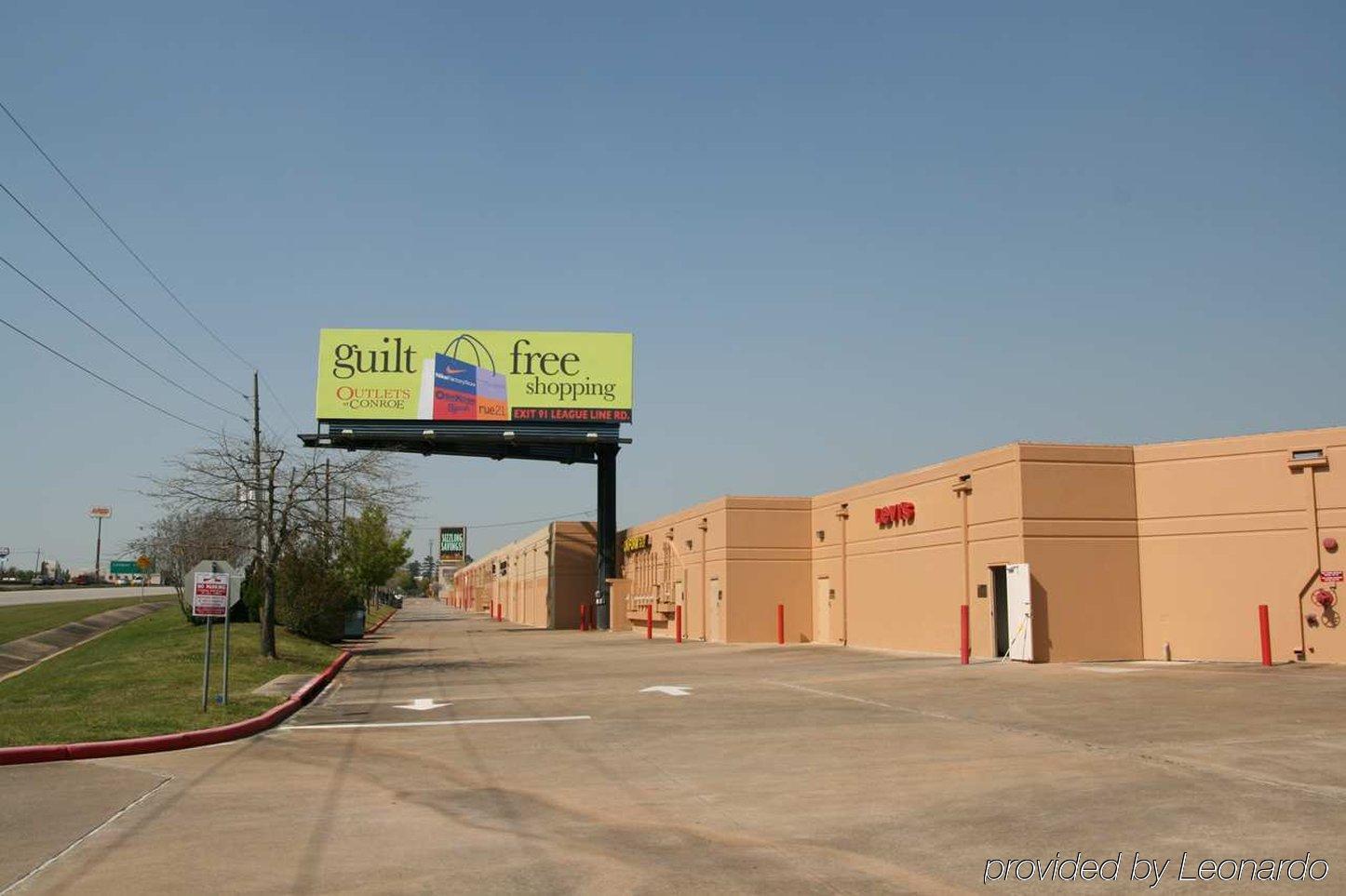 Hampton Inn & Suites Conroe I 45 North Amenities photo